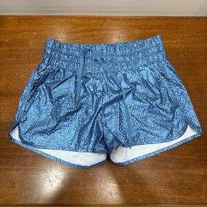 Zyia Active Women's High Rise Bomber Shorts Blue Bubbles Size‎ L Athletic Gym
